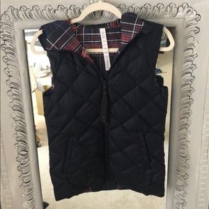 New Lululemon reversible hooded vest